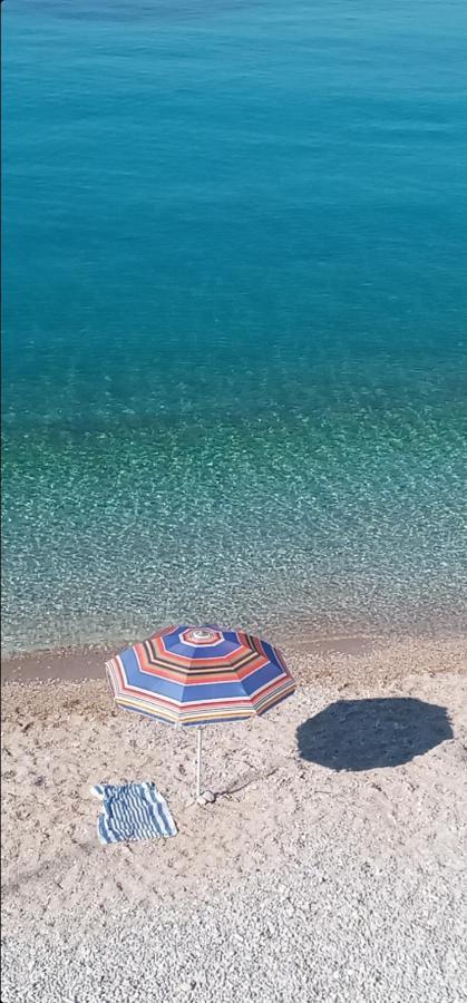 Areti Rooms Hotel Himara Zewnętrze zdjęcie