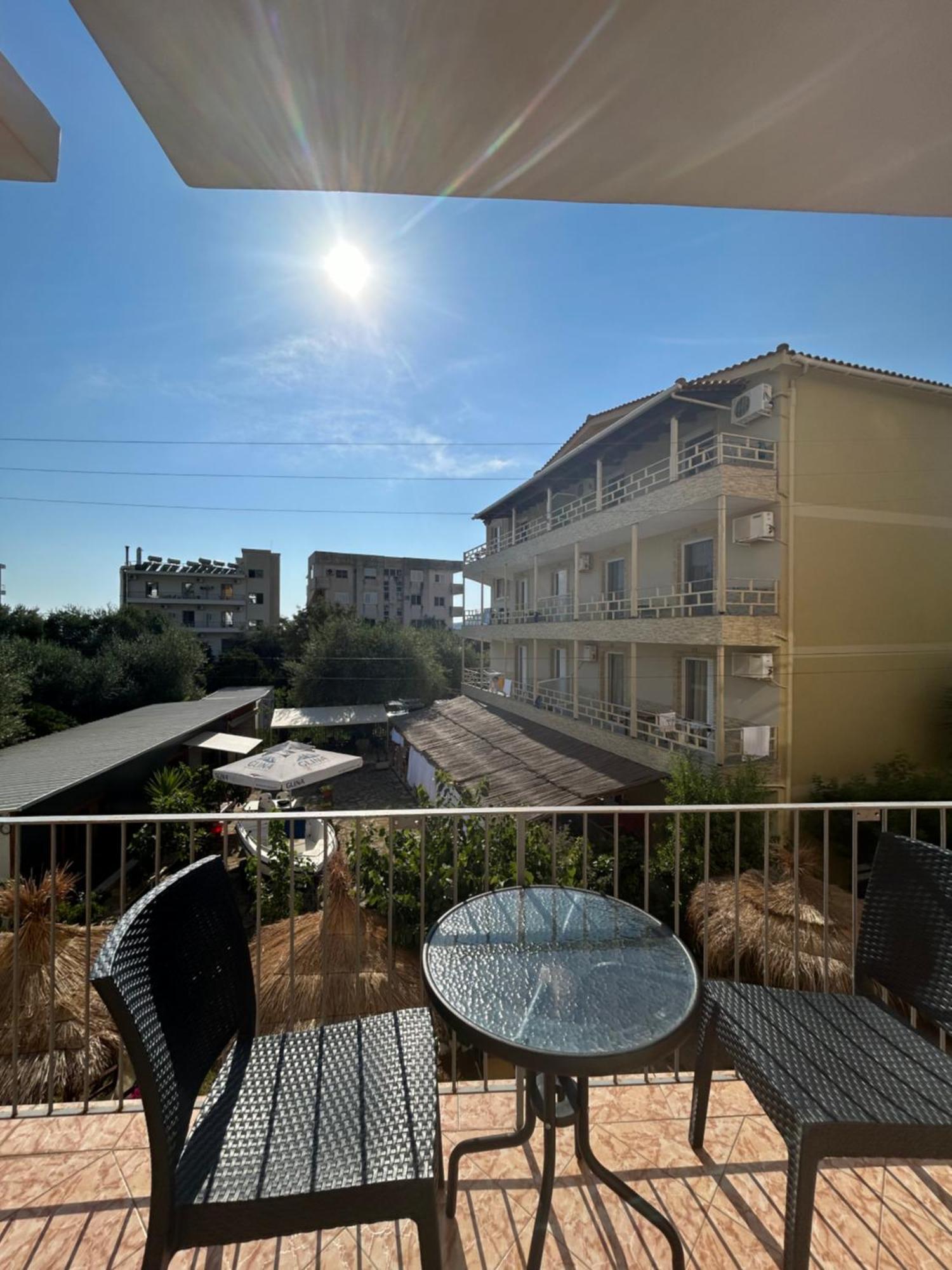 Areti Rooms Hotel Himara Zewnętrze zdjęcie